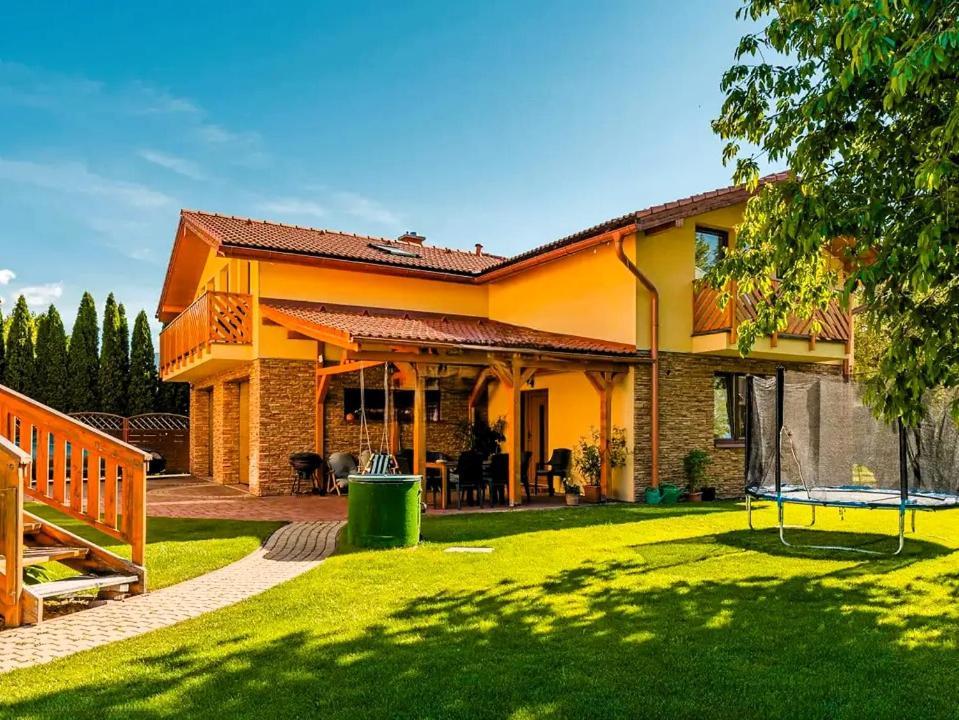 דירות Liptovský Mikuláš Privat Marianka מראה חיצוני תמונה